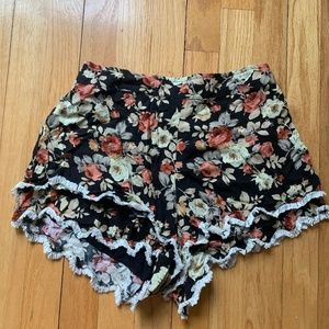 LF paper heart floral shorts